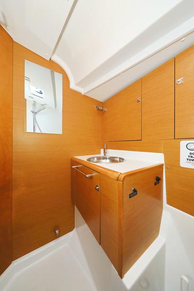 Book yachts online - sailboat - Sun Odyssey 449 - Canne Bleue - rent