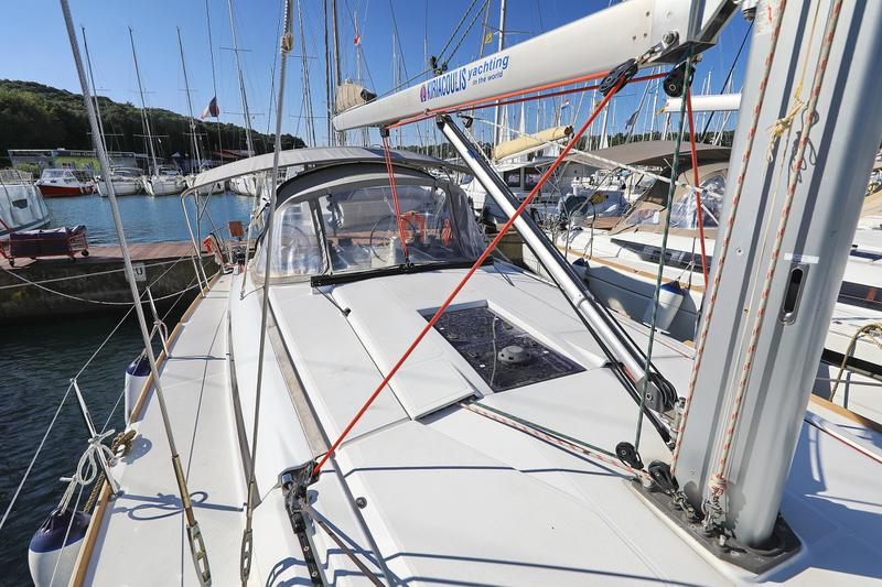 Book yachts online - sailboat - Sun Odyssey 449 - Canne Bleue - rent