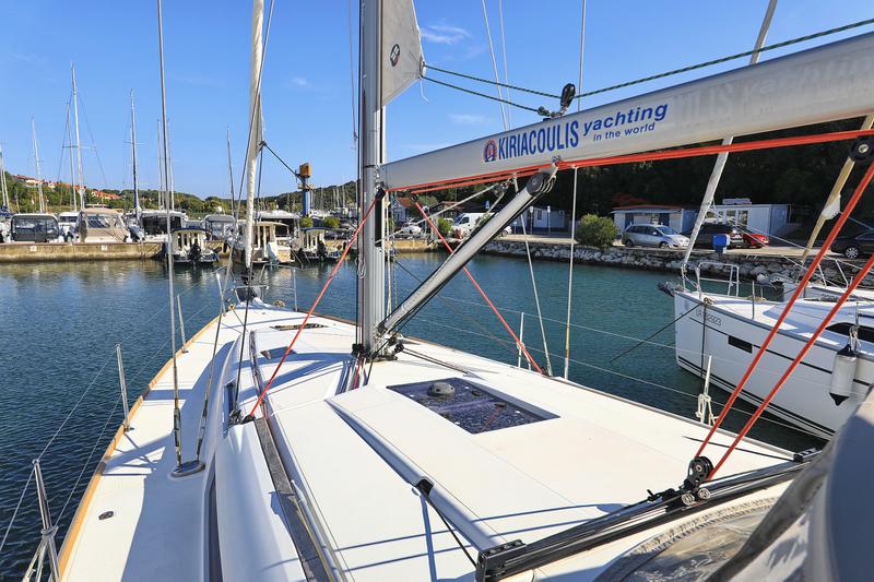 Book yachts online - sailboat - Sun Odyssey 449 - Canne Bleue - rent