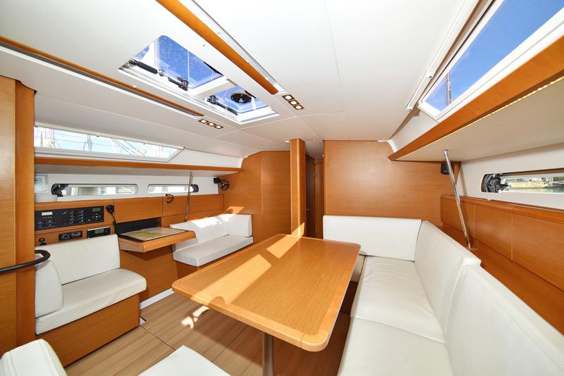 Book yachts online - sailboat - Sun Odyssey 449 - Canne Bleue - rent