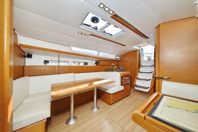 Book yachts online - sailboat - Sun Odyssey 449 - Canne Bleue - rent