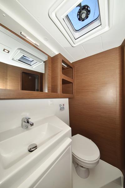 Book yachts online - catamaran - Lagoon 42 - Fleur de Sel - rent