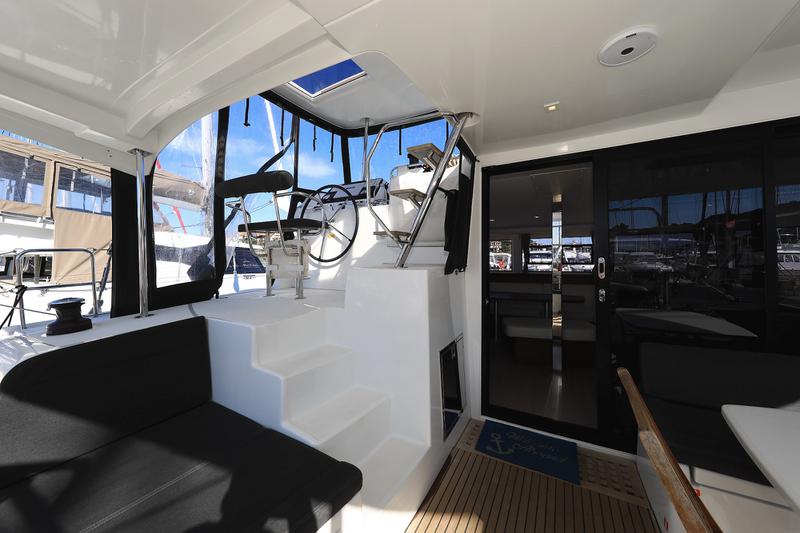 Book yachts online - catamaran - Lagoon 42 - Fleur de Sel - rent