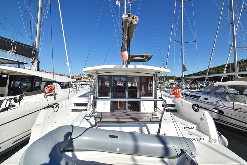 Book yachts online - catamaran - Bali 4.1 - Alinator III - rent