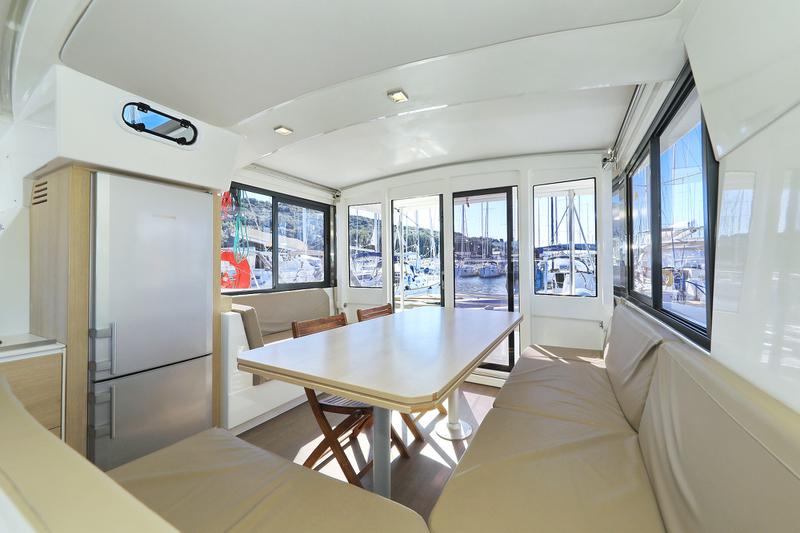 Book yachts online - catamaran - Bali 4.1 - Alinator III - rent