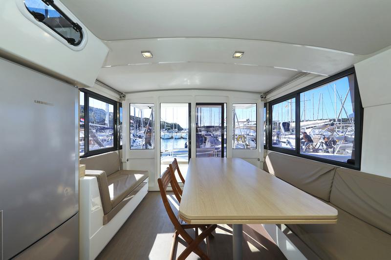 Book yachts online - catamaran - Bali 4.1 - Alinator III - rent