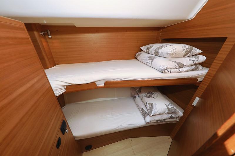 Book yachts online - sailboat - Elan Impression 50.1 - Athena - rent