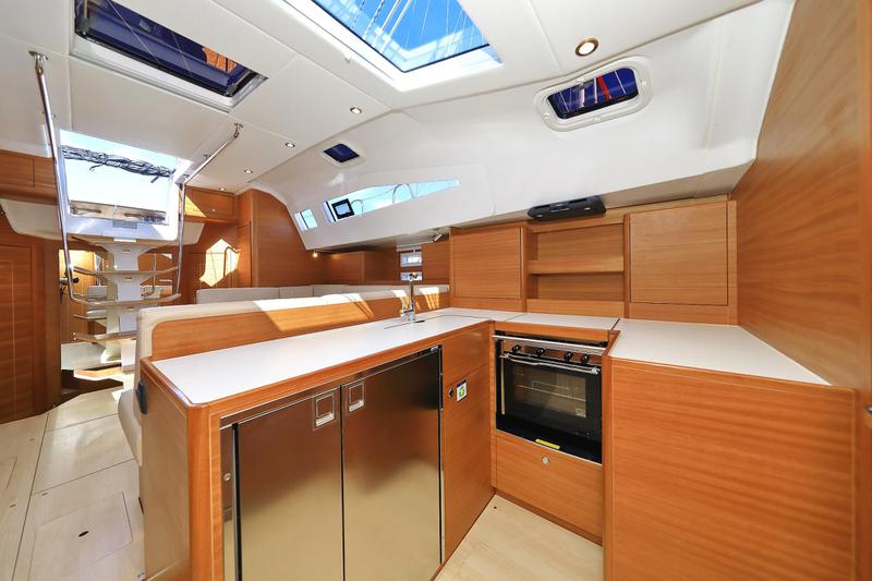Book yachts online - sailboat - Elan Impression 50.1 - Athena - rent