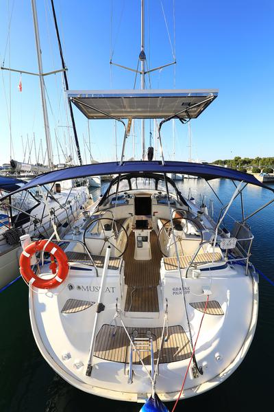 Book yachts online - sailboat - Bavaria 50 - MUSKAT - rent