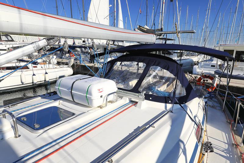 Book yachts online - sailboat - Bavaria 50 - MUSKAT - rent