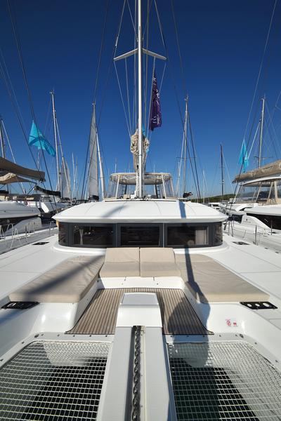 Book yachts online - catamaran - Lagoon 50 - SHADOW (ex. HAPPY HOUR) Air Condition Generator Watermaker - rent