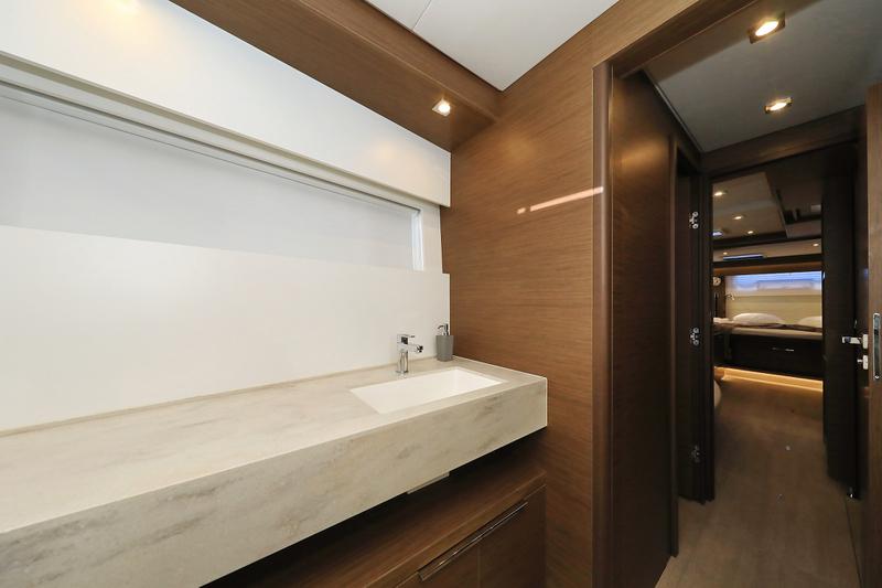 Book yachts online - catamaran - Lagoon 50- owner version - RAGNAR Air Condition Generator Watermaker - rent