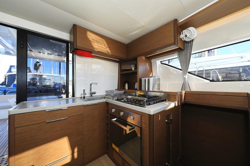 Book yachts online - catamaran - Lagoon 50- owner version - RAGNAR Air Condition Generator Watermaker - rent