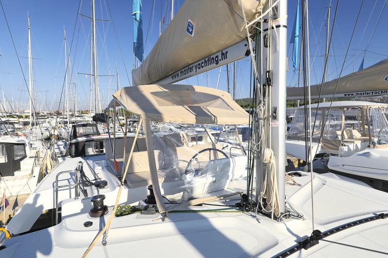 Book yachts online - catamaran - Lagoon 50- owner version - RAGNAR Air Condition Generator Watermaker - rent