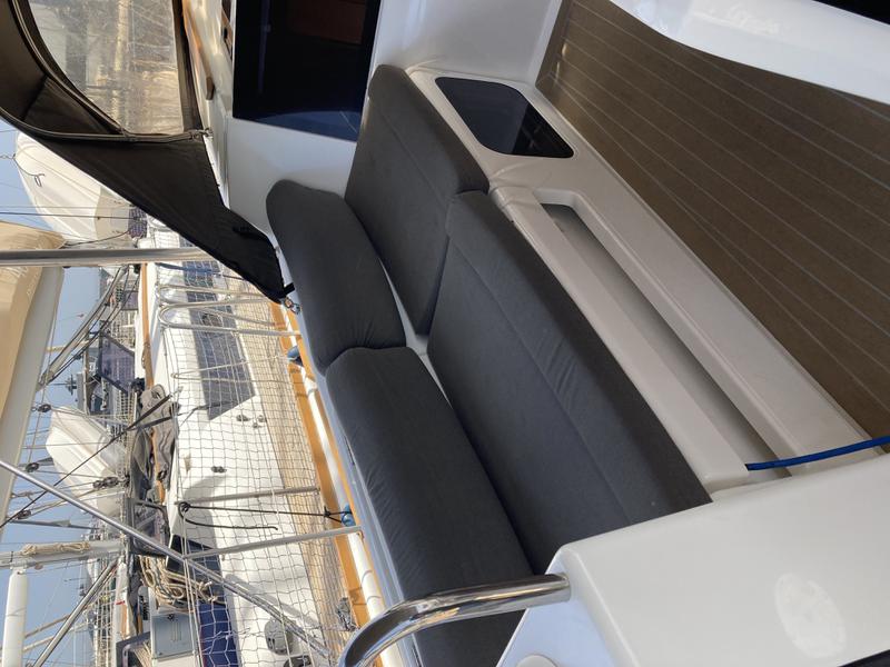 Book yachts online - sailboat - Dufour 460 Grand Large 5Cab - Newt - rent