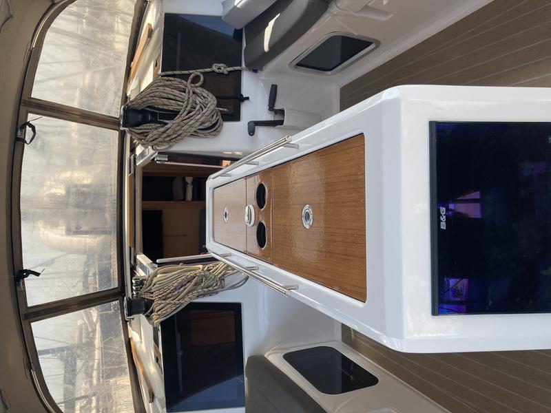 Book yachts online - sailboat - Dufour 460 Grand Large 5Cab - Newt - rent