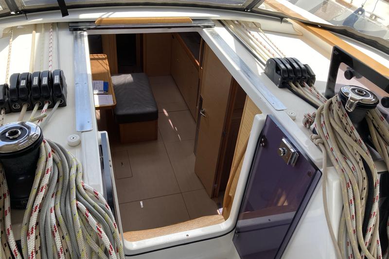 Book yachts online - sailboat - Dufour 460 Grand Large 5Cab - Abraxan - rent