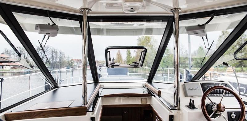 Book yachts online - motorboat - Nautika 1300 LUX - Nautika 1300 LUX - rent