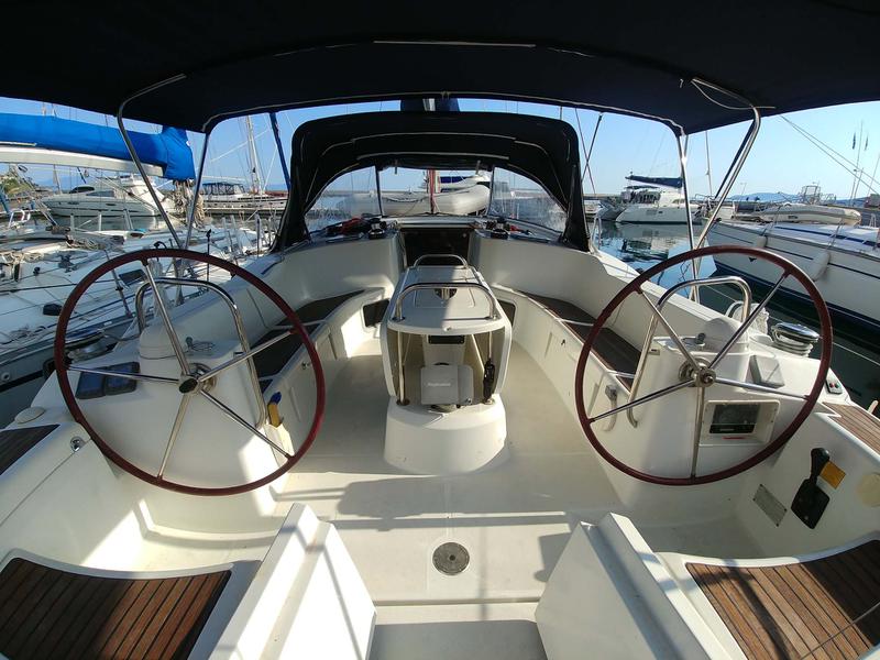 Book yachts online - sailboat - Sun Odyssey 44 i - Beethoven - rent
