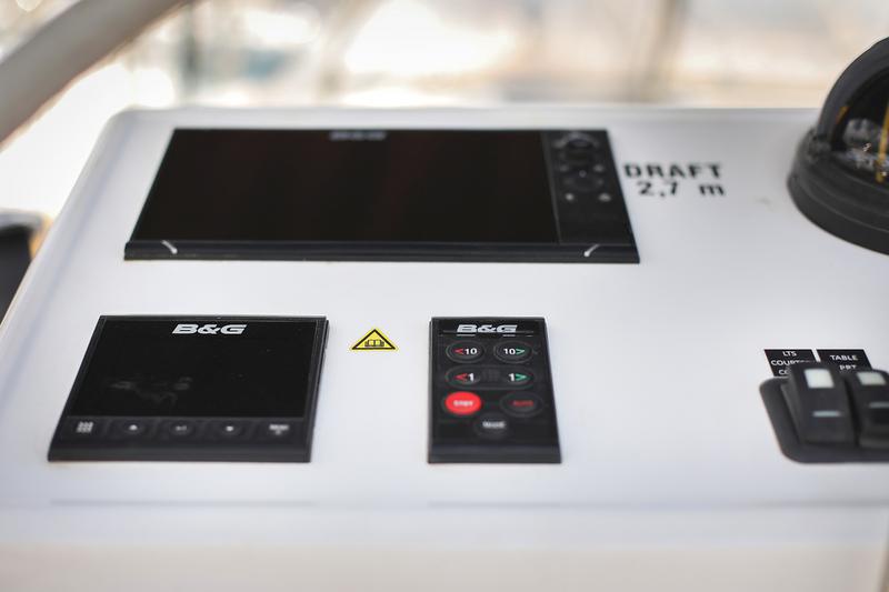 Book yachts online - sailboat - Hanse 588 - Stardust I - rent