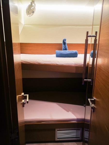 Book yachts online - catamaran - Lagoon 52F - AKANA - rent