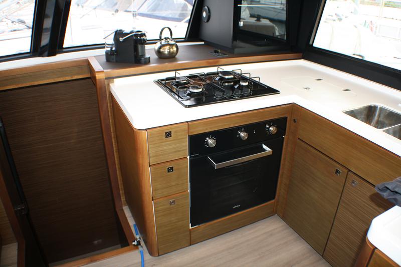 Book yachts online - catamaran - Nautitech 46 Fly - Sardinia II -air conditioned- - rent