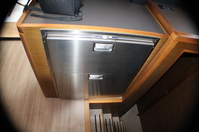 Book yachts online - catamaran - Nautitech 46 Fly - Sardinia II -air conditioned- - rent