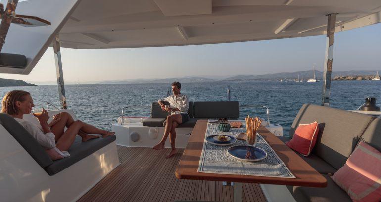 Book yachts online - catamaran - Isla 40 - Joy - rent