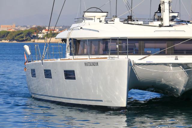 Book yachts online - catamaran - Lagoon 620 - MASTERDREAM  - rent