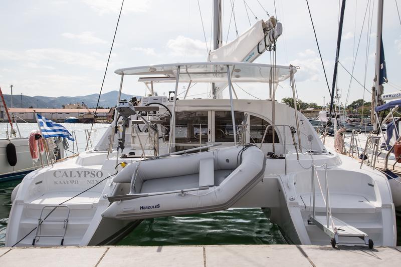 Book yachts online - catamaran - Lagoon 380 - Calypso - rent