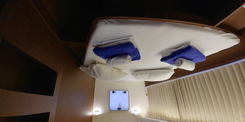 Book yachts online - catamaran - Lagoon 42 - Sao - rent