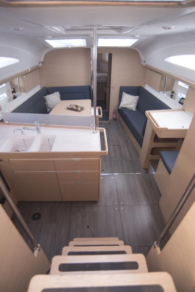 Book yachts online - sailboat - Elan 45 Impression - Helen - rent