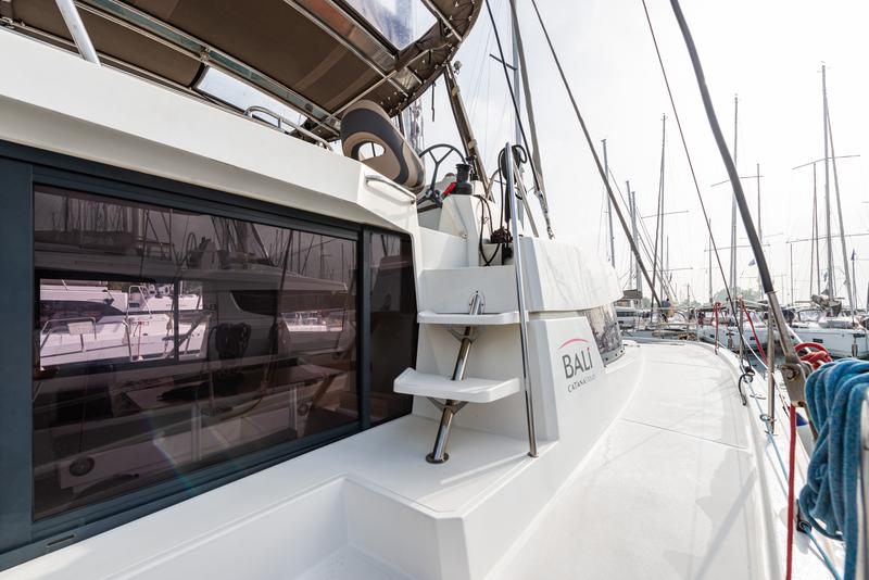 Book yachts online - catamaran - Bali 4.3 - Gatto Nero  - A/C - Generator &amp; Watermaker - rent