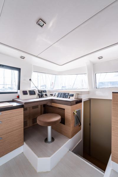 Book yachts online - catamaran - Bali 4.3 - Gatto Nero  - A/C - Generator &amp; Watermaker - rent