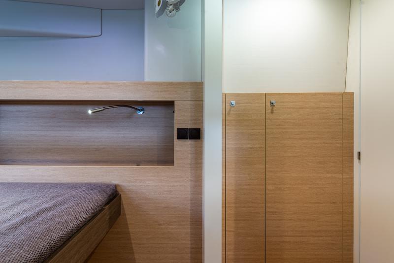 Book yachts online - catamaran - Bali 4.3 - Gatto Nero  - A/C - Generator &amp; Watermaker - rent