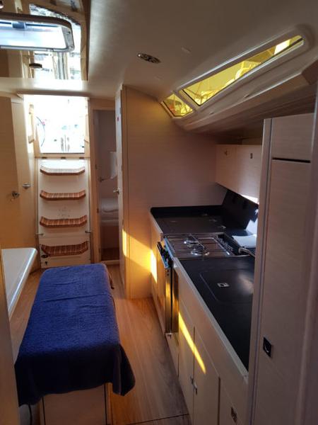 Book yachts online - sailboat - Cobra 41 - Strizh - rent