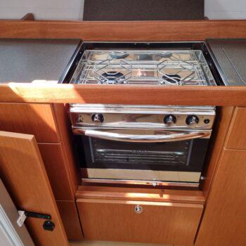 Book yachts online - sailboat - Bavaria Cruiser 46 - Galeb - rent