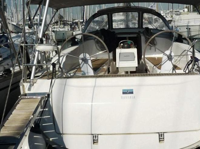 Book yachts online - sailboat - Bavaria Cruiser 41 - Harmes Bavaria 41 Cruiser - rent