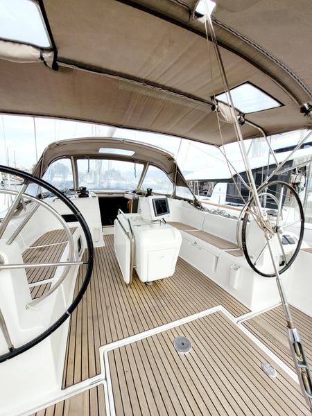 Book yachts online - sailboat - Sun Odyssey 509 - VASILIKI - rent