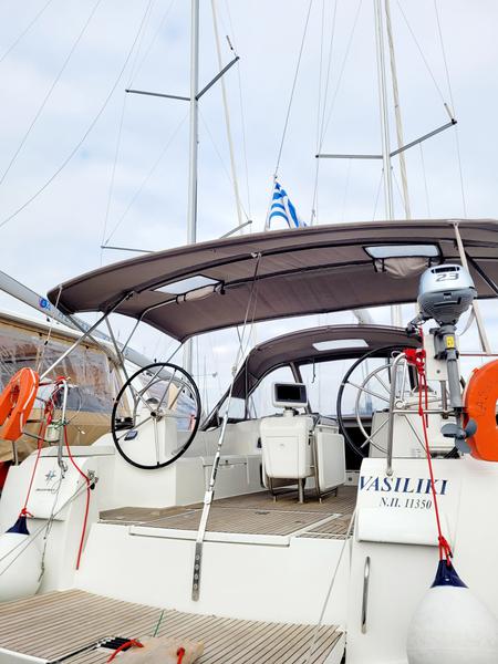 Book yachts online - sailboat - Sun Odyssey 509 - VASILIKI - rent