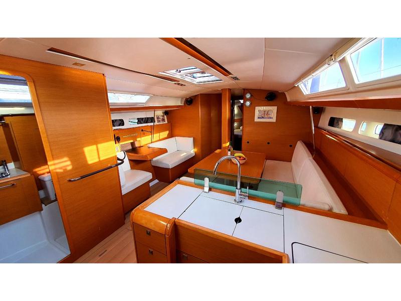 Book yachts online - sailboat - Sun Odyssey 449 - SEA ANGEL - rent