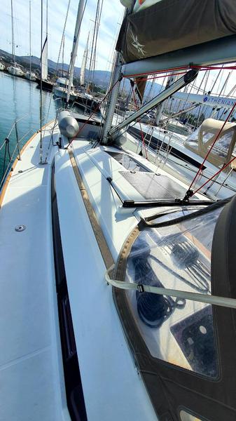 Book yachts online - sailboat - Sun Odyssey 419 - ELISABETH A  - rent