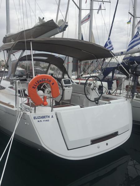 Book yachts online - sailboat - Sun Odyssey 419 - ELISABETH A  - rent