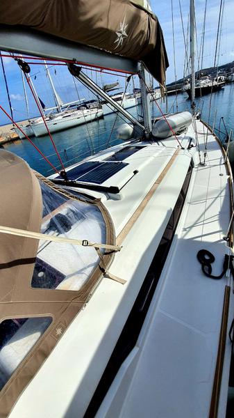 Book yachts online - sailboat - Sun Odyssey 419 - ELISABETH A  - rent