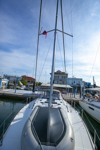 Book yachts online - sailboat - Sun Odyssey 479 - GUINNESS - rent