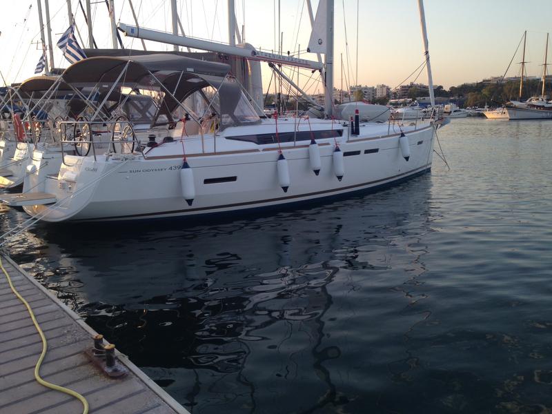 Book yachts online - sailboat - Sun Odyssey 439 - MORGANA - rent