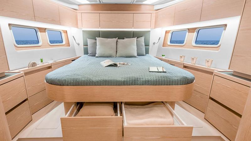 Book yachts online - sailboat - Hanse 588 - FitzRoy - rent