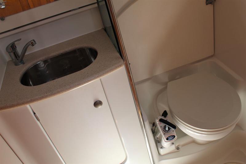 Book yachts online - sailboat - Sun Odyssey 49 - Živa - rent