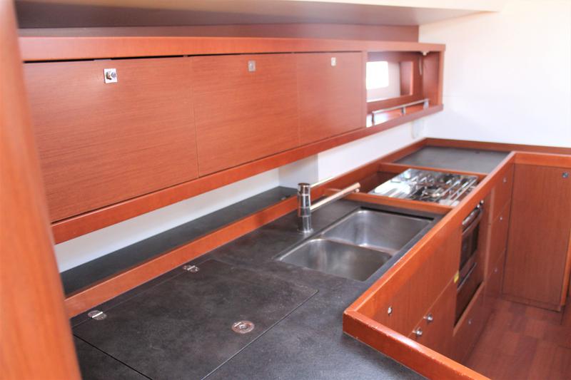 Book yachts online - sailboat - Oceanis 45 - Nesi 2 - rent