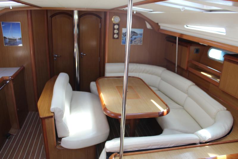 Book yachts online - sailboat - Sun Odyssey 49 - Anna T. - rent
